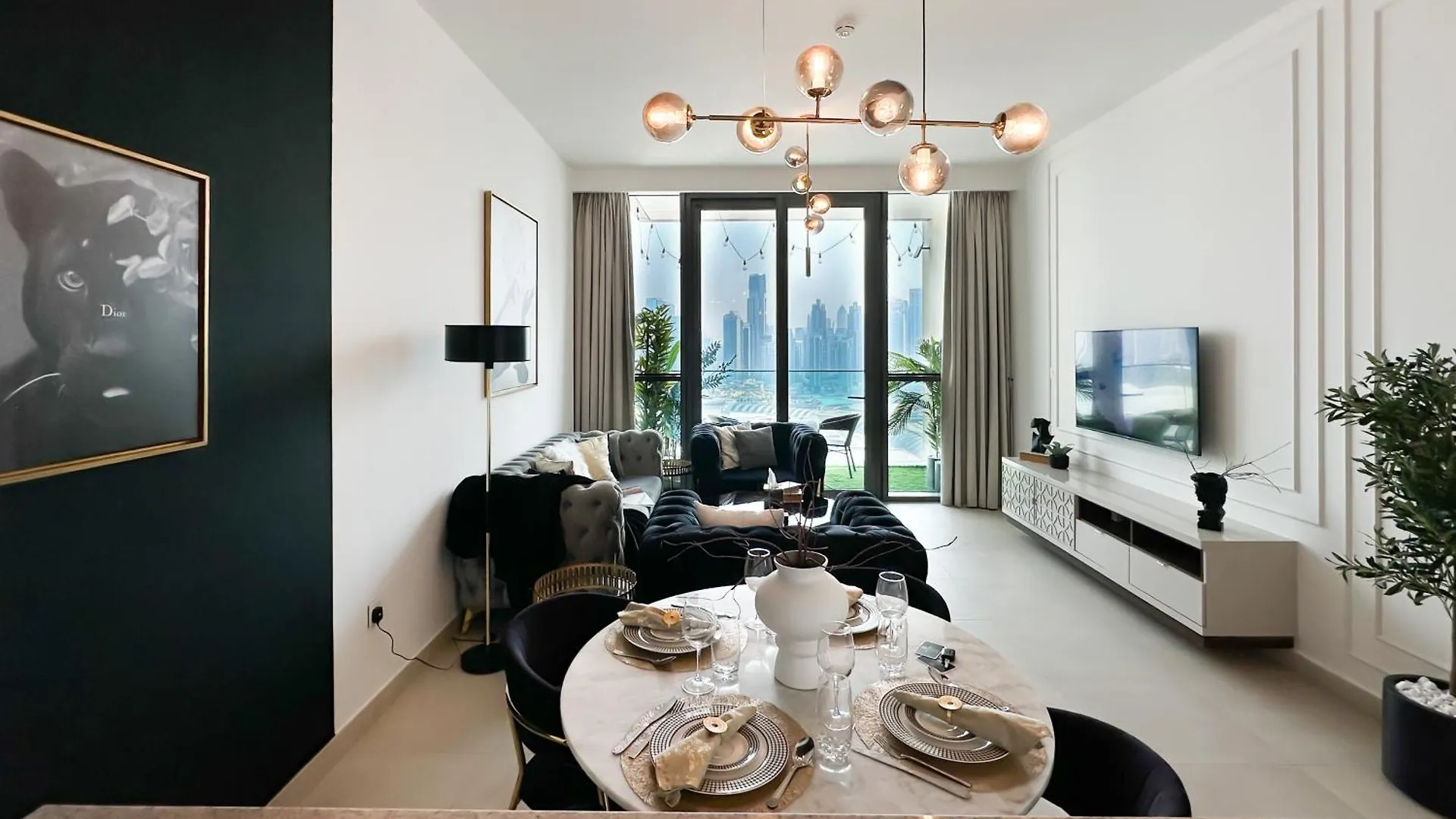 Stylish 2 Bedroom Dior-Inspired Apartment Connected To Dubai Mall